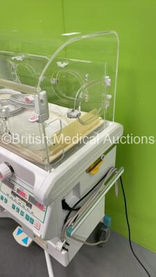 Atom V-2100G Infant Incubator with Mattress (Powers Up) - 6