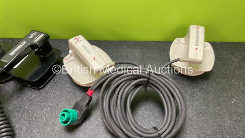 1 x Philips Heartstart XL M4746A External Defibrillator Paddles