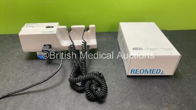 Mixed Lot Including 1 x Welch Allyn 767 Series Ophthalmoscope / Otoscope with 2 x Attachments (Powers Up) 1 x REO Transformer (Powers Up) *SN 1IC-GB15121*