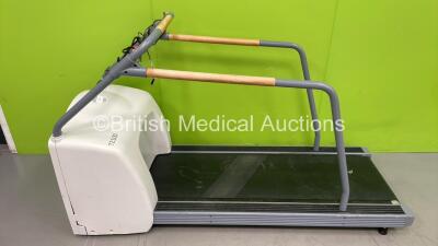 GE T2100 Treadmill *S/N SBC08103565SA*