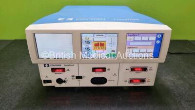 Covidien ForceTriad Electrosurgical / Diathermy Unit Software Version 4.0 (Powers Up, 1 x Display Screen Faulty and Some Damage to Casing - See Photo) *T1B21145EX*