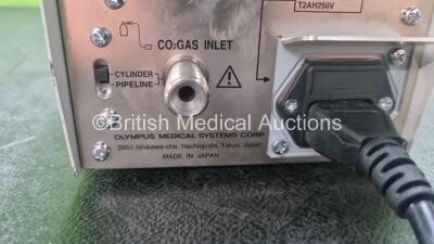 Olympus UCR C02 Insufflator Unit (Powers Up Damage to Casing - See Photo) - 5