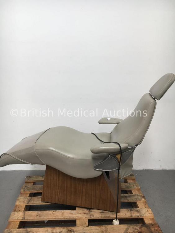 Boyd Electric Dental Chair Powers Up Price Estimate