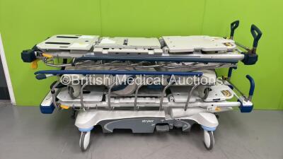 1 x Stryker 1015 Hydraulic Patient Stretcher and 1 x Stryker 1105 5th Wheel Stretcher (Both Hydraulics Tested Working) *S/N 1011034322 / 0503070604*