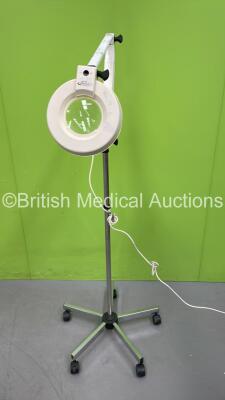 Brandon Medical Lamp on Stand (No Power - Damaged Power Button)