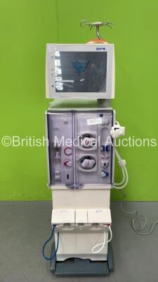 Fresenius Medical Care 5008 CorDiax Dialysis Machine Software Version V4.01 - Running Hours 30757 with Hoses (Powers Up with Some Casing Damage - See Photos)