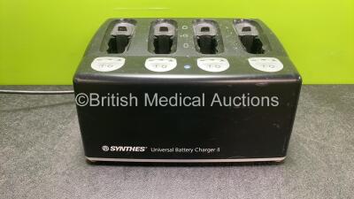 Synthes Universal Battery Charger (Powers Up) *SN 002564*