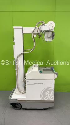 GE AMX 4 Plus Mobile X-Ray Model 2275938 with Exposure Hand Trigger and Key (Powers Up with Key - Key Included) * Mfd November 2007 *