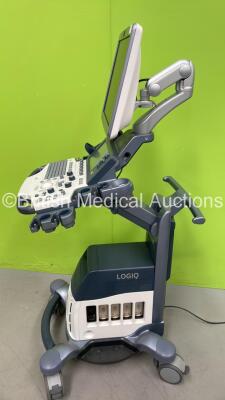 GE Logiq S8 Flat Screen Ultrasound Scanner Ref 5478058 *S/N 235024SU7* **Mfd 11/2013** Software Version R2 Software Revision 1.1 (Powers Up - Some Marks to Casing - See Photos) - 6