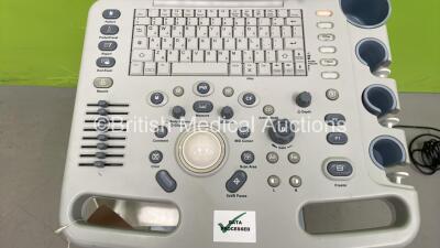 GE Logiq P6 Model 5329847 Ultrasound Scanner *Mfd 03-2010* Software Version R2.0.5 Software Part Number 5329523 (Powers Up - Mark to Screen - See Photo) - 2