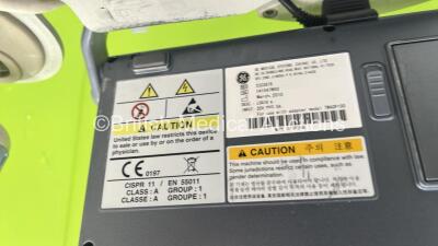 GE Logiq E Portable Ultrasound Scanner Software Version - R5.2.2 with 1 x GE 4C-RS Transducer / Probe *Mfd - Feb 2010* on Logiq Isolation Cart (Powers Up) *Mfd - March 2010* * SN 141547WX0* - 8