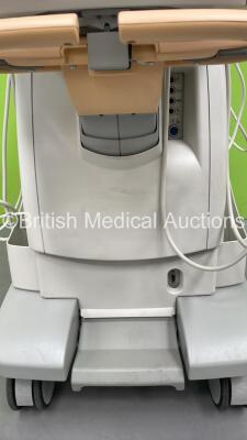 Philips iU22 Flat Screen Ultrasound Scanner Ref 8500-0064-02 *S/N B0G053* **Mfd 2012** on G.1 Cart Software Version 6.3.6.343 with 4 x Transducers / Probes (L9-3 / L17-5 / C10-3v and D2CWC) and Sony UP-D897 DIgital Graphic Printer (Powers Up) ***IR080*** - 5