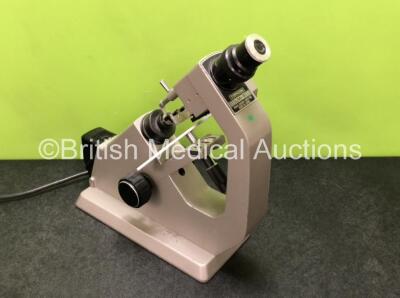 Topcon LM-5 Lensmeter (Powers Up with 2 x Missing Screws - See Photos)