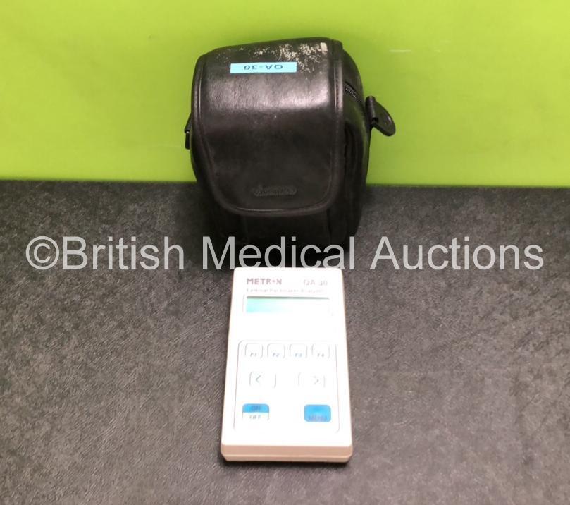 Metron QA-30 External Pacemaker Analyzer in Case (Powers Up) | June ...