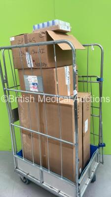 Job Lot Including a Large Quantity of Sterile Pipette Tips and 2 x Mindray T5 Rolling Stands in Boxes (Cage not Included) - 4