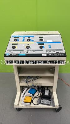 ConMed System 7550 Electrosurgical Generator +ABC Modes with 2 x Footswitches (Powers Up)