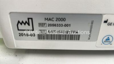 GE MAC 2000 ECG Machine on Stand *Mfd 2015* (No Power) *SMT15103217PA* - 4