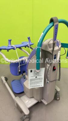 1 x Marsden Wheelchair Weighing Scales, 1 x Luxo Patient Examination Lamp on Stand (Powers Up) and 1 x Arjo Encore Electric Patient Hoist with Controller (Not Power Tested Due to No Battery) *S/N 031283* - 5