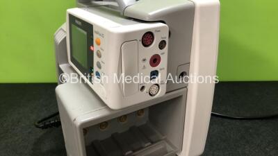 Philips IntelliVue MP50 Touch Screen Patient Monitor with 1 x Philips IntelliVue X2 Handheld Patient Monitor Including ECG, SpO2, NBP, Temp and Press Options (Both Power Up) *SN DE82072205 / DE83621860* - 5