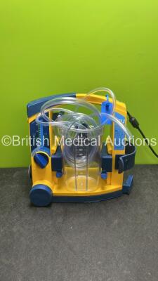 Laerdal LSU Suction Unit with 1 x Cup and 1 x Battery (Powers Up with Damage and Missing Lid-See Photo) *SN 78010552878*