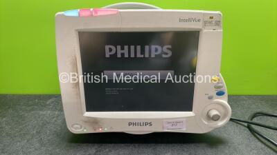 Philips IntelliVue M8002A Patient Monitor (Powers Up with Damage-See Photo) *SN DE72848974*