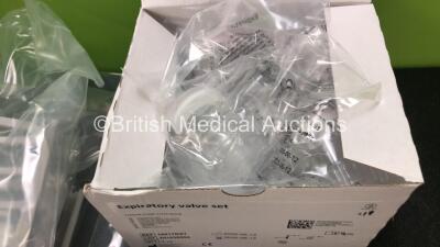 Job Lot Including 3 x Fisher & Paykel Plastic Baskets (Like New) 1 x Respironics Breathing Circuit, 3 x BPR Gas Hoses and 1 x Box of Hamilton Expiratory Valve Sets (Expire 2025) - 9