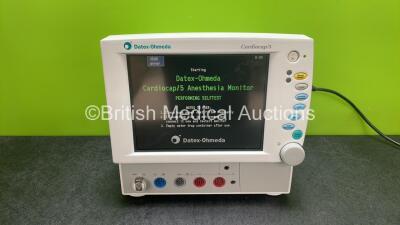 Datex Ohmeda Cardiocap 5 Patient Monitor Including ECG, SpO2, NIBP, P1, P2 and T1 Options (Powers Up) *SN 5144241*