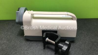 Smiths Medical Medfusion 3500 Syringe Pump Version 3.0.6 (Powers Up, Damage to Casing - See Photos) *SN M40388* - 3