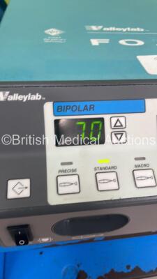 Valleylab Force FX-8CS Electrosurgical / Diathermy Unit on Stand (Powers Up) *S/N SF8K06457A* - 3