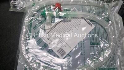 40 x Intersurgical Breathing Systems Ref 208004 *Exp 11-2023* (10 x In Photo Only) - 4