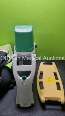 Lucas 2 Vascular Compression Pump *Mfd 2014* with 1 x Battery and 1 x Lucas 2 Back Plate in Carry Bag (Powers Up) *SN 3014A338* - 3