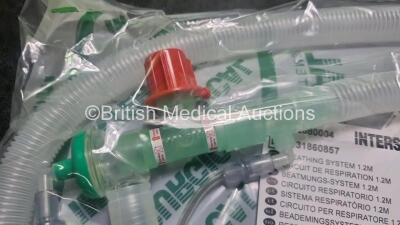 40 x Intersurgical Breathing Systems Ref 208004 *Exp 11-2023* (10 x In Photo Only) - 2