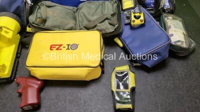 Job Lot Including 1 x EZ-10 G3 Power Driver, 1 x Light Hawk Torch and Various Mixed Ambulance Bags - 4