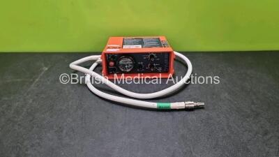 Sims Pneupac paraPAC 2D Ventilator with Hose