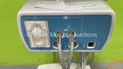 Invivo Precess Patient Monitor on Stand (Powers Up) *C* - 3