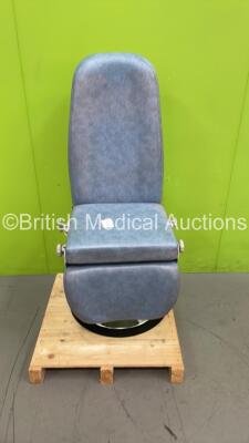 Promotal Midmark Hydraulic Chair Model 2561 (Hydraulics Tested Working - Incomplete)