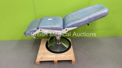 Promotal Midmark Hydraulic Chair Model 2561 (Hydraulics Tested Working - Incomplete) - 4