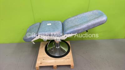 Promotal Midmark Hydraulic Chair Model 2561 (Hydraulics Tested Working - Incomplete) - 5