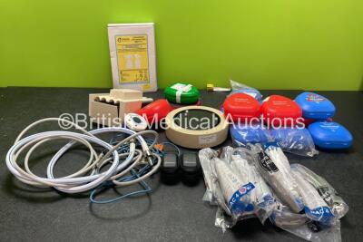 Mixed Lot Including 1 x Entonox Hose, 1 x Cardiac Science Infant Electrode, 2 x Nonin Digital SpO2 Finger Sensor, 10 x Face Masks and 10 x Laryngoscope Blades and Handles