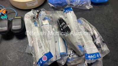 Mixed Lot Including 1 x Entonox Hose, 1 x Cardiac Science Infant Electrode, 2 x Nonin Digital SpO2 Finger Sensor, 10 x Face Masks and 10 x Laryngoscope Blades and Handles - 3