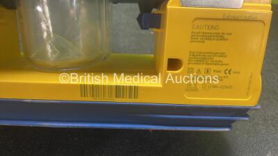 Laerdal LSU Suction Unit with 1 x Cup (Powers Up) *SN 78240961066* - 2