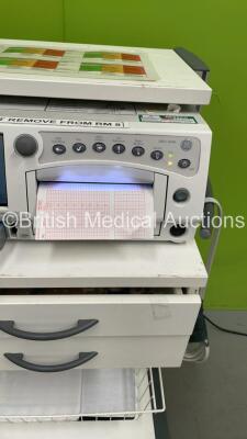 GE 250CX Series Fetal Monitor on Stand (Powers Up) - 4