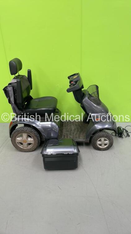 Afikim 4 Wheeled Electric Mobility Scooter with Accessories Including Charger in Box (Full Working Order)