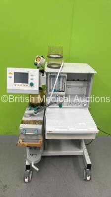 Datex-Ohmeda Aestiva/5 Anaesthesia Machine with Datex-Ohmeda 7100 Ventilator Software Version 1.4 with Bellows, Absorber and Hoses (Powers Up) *S/N AMVJ00159*