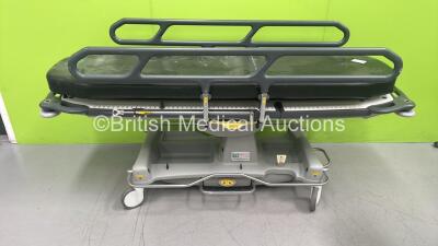 Anetic Aid QA3 Hydraulic Patient Trolley with Mattress (Hydraulics Tested Working) *S/N 7366*