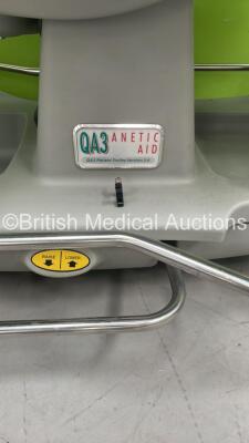 Anetic Aid QA3 Hydraulic Patient Trolley with Mattress (Hydraulics Tested Working) *S/N 7366* - 3