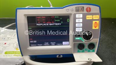 Zoll R Series Plus Defibrillator / Monitor Including Pacer, ECG and Printer Options with 1 x Zoll Sure Power II Battery, 1 x 3 Lead ECG Lead and 1 x Zoll Onestep Adult Electrode Pads *Exp 28-04-2024* (Powers Up) - 2