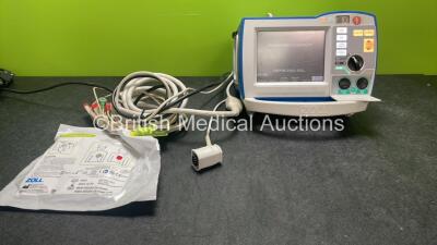 Zoll R Series Plus Defibrillator / Monitor Including Pacer, ECG and Printer Options with 1 x Zoll Sure Power II Battery, 1 x 3 Lead ECG Lead and 1 x Zoll Onestep Adult Electrode Pads *Exp 12-10-2024* (Powers Up)