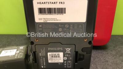 Philips FR3 Heartstart Defibrillator with 2 x Batteries *Install Dates 2024-02 / 2026-08* and 2 x Philips Electrode Packs *Both Expire 2024* in Carry Case (Powers Up) *SN C18H-00132* - 6