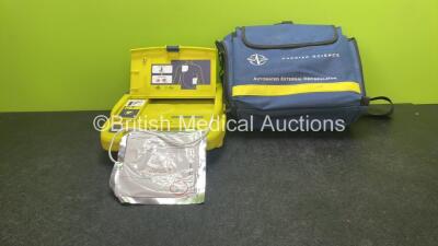 Cardiac Science Powerheart AED Defibrillator with 1 x Battery in Carry Bag (Untested Due to Possible Flat Battery)